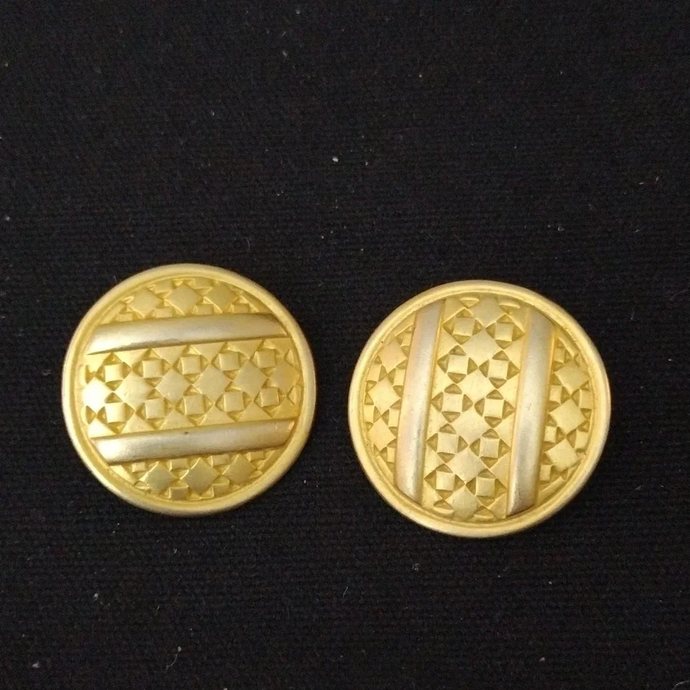 Vintage Givenchy Gold Tone Round Textured Clip On Earrings - Picture 1 of 5